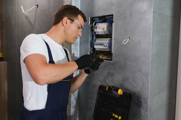 Best Electrical Contractors for Businesses  in Lincoln Center, KS